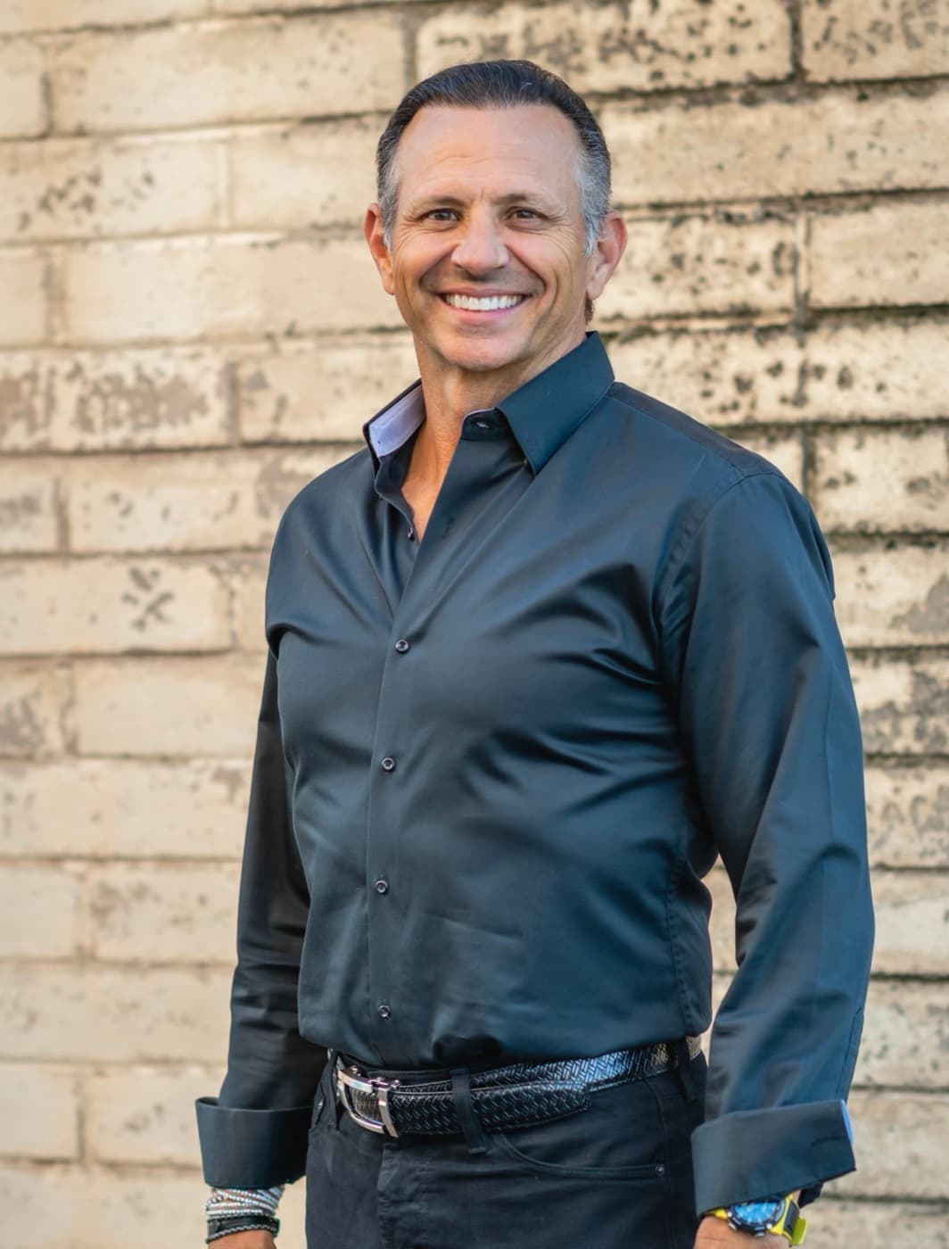 Dr. Travis Fox